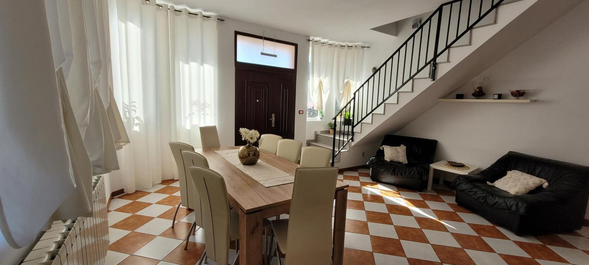 Hotel Casa Patryk Orszowa Zewnętrze zdjęcie